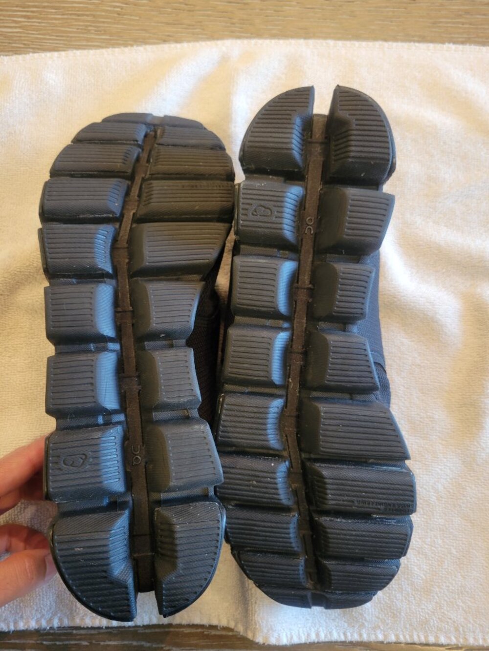 On Running Cloud X Black Running Training Shoes Women's 10 EU 42 - Picture 3 of 7